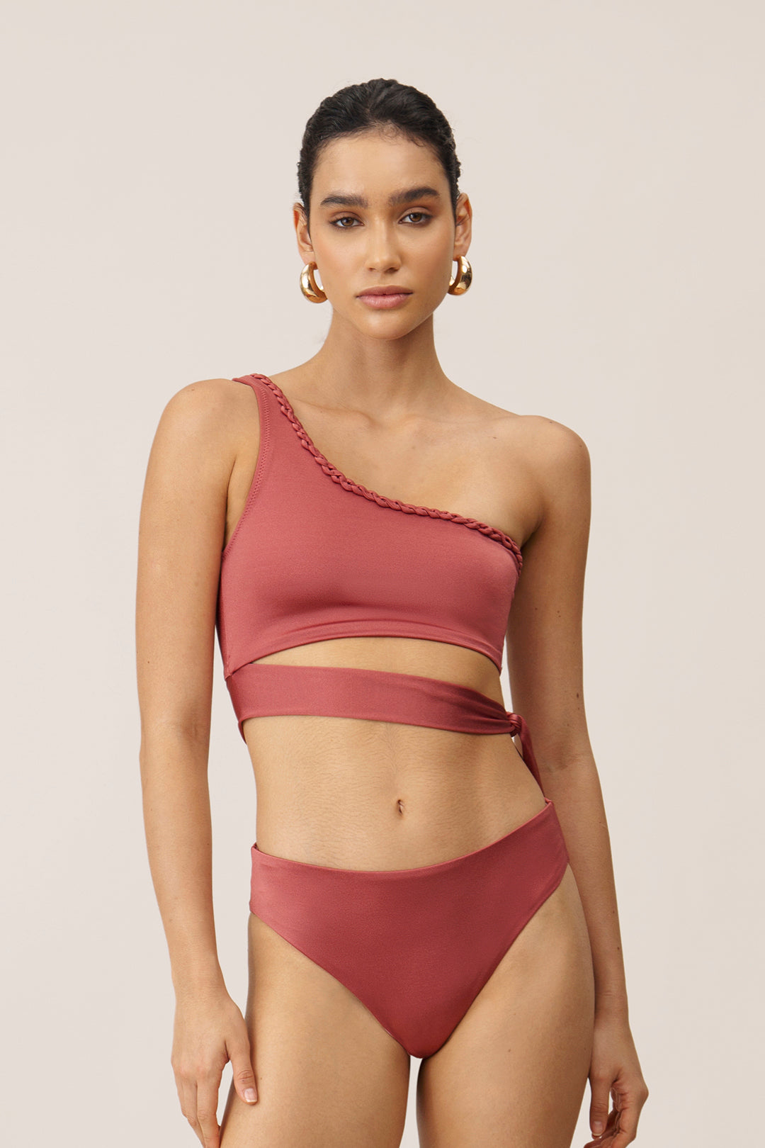 Ilaria Top - Origen