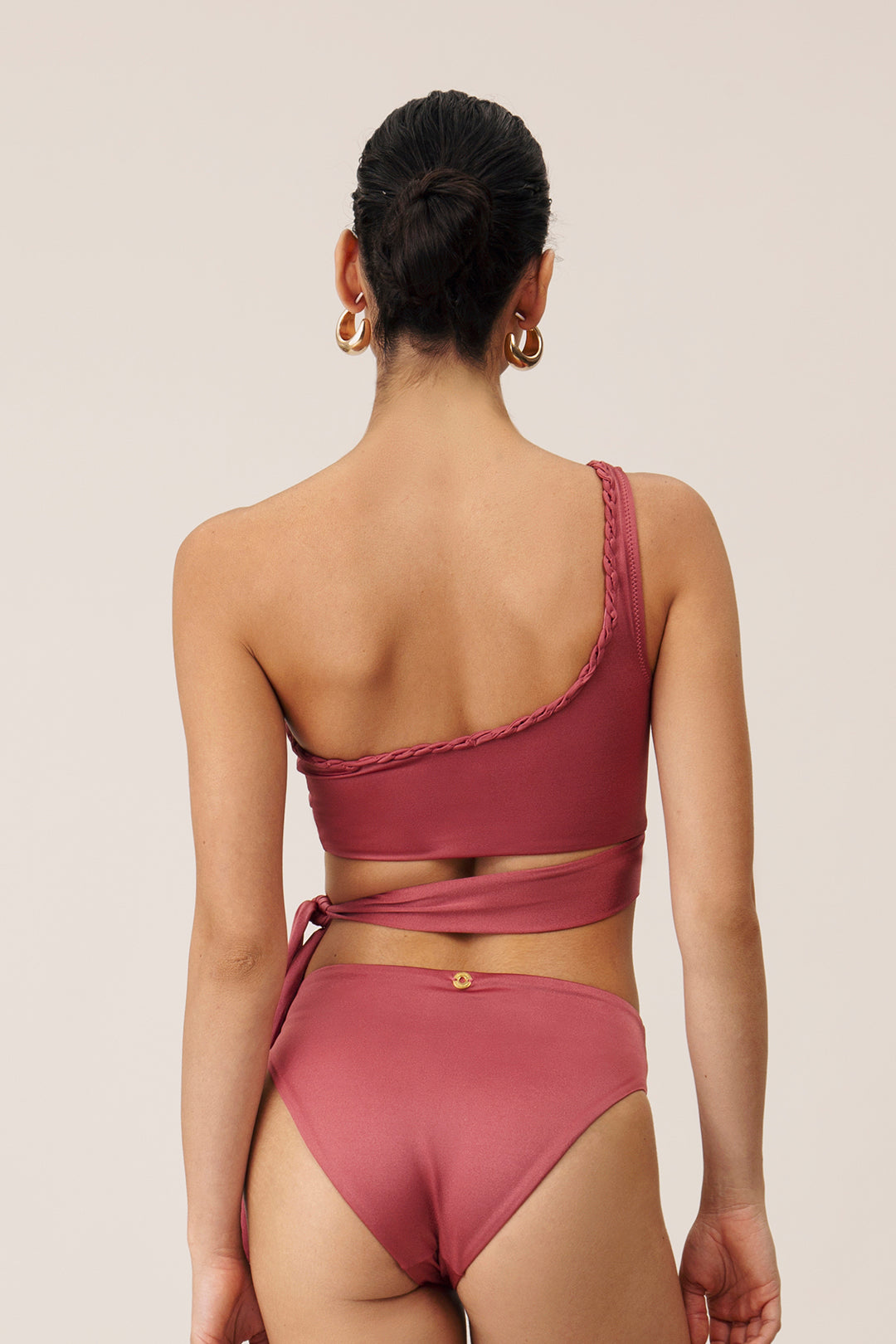 Ilaria Top - Origen