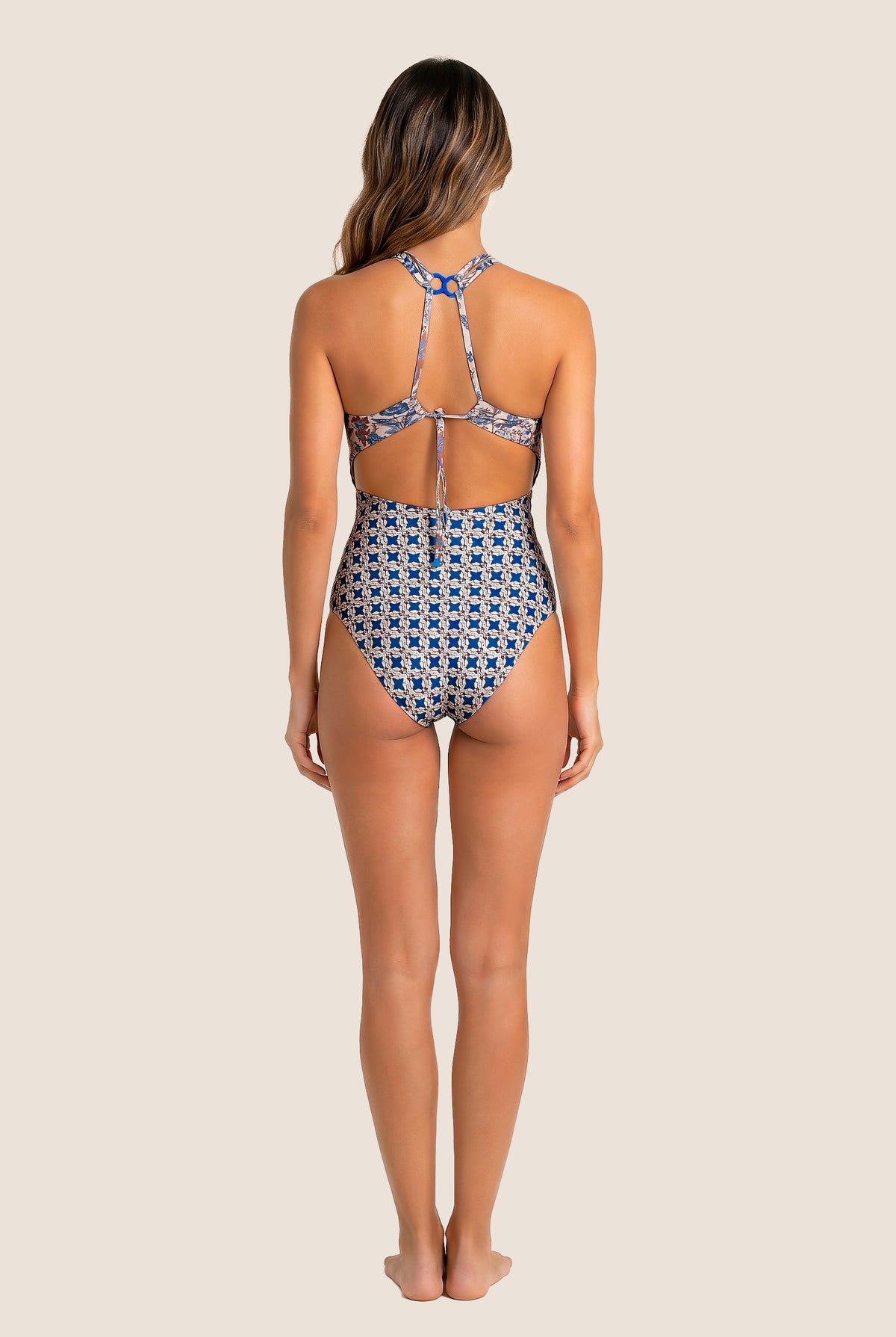 Khuri One Piece