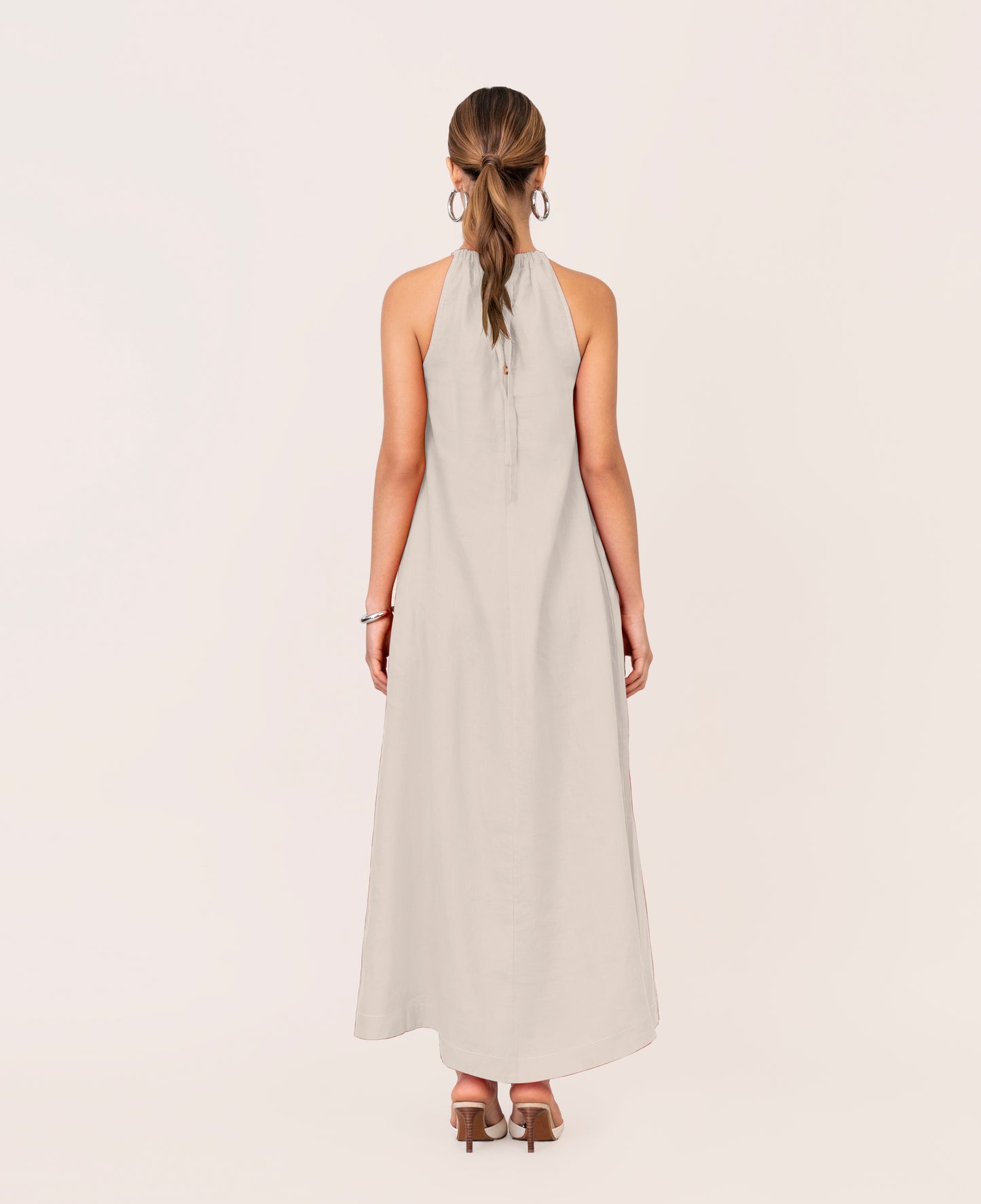 Mae Vestido Largo - Essentials