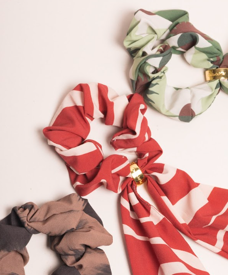 SCRUNCHIE